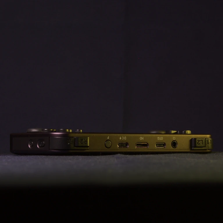 Anbernic RG353M retro handheld games console in Deep Purple - top